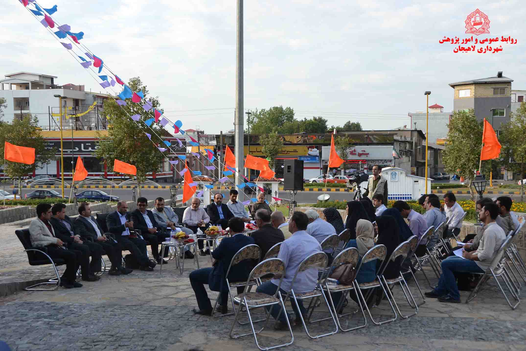 برگزاري نشست خبري خياباني پنجمين جشنواره تئاتر خياباني شهروند توسط شهرداري لاهيجان